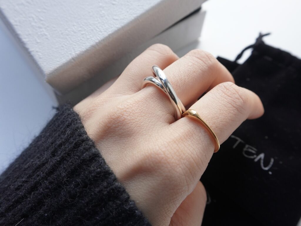 TEN. hump ring ハンプリング